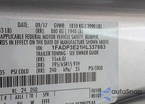 2017 Ford Focus S из США, поврежденный, VIN 1FADP3E21HL337883